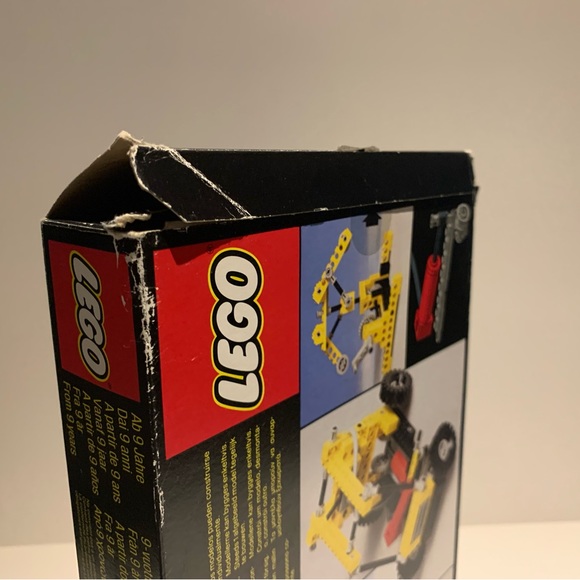 1984 Vintage LEGO Technic Universal set 8040 Complete w Box & Instructions - Picture 7 of 7